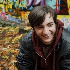 Meet your Posher, Dominick